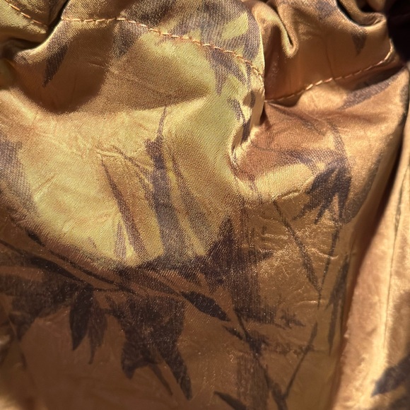 Retro Cinched Silk tote handbag - Picture 5 of 6